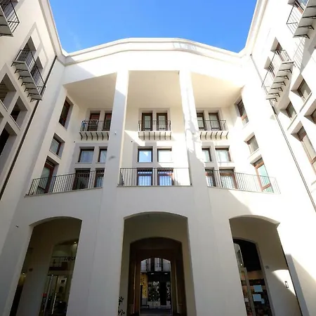 Corte Maqueda Palermo